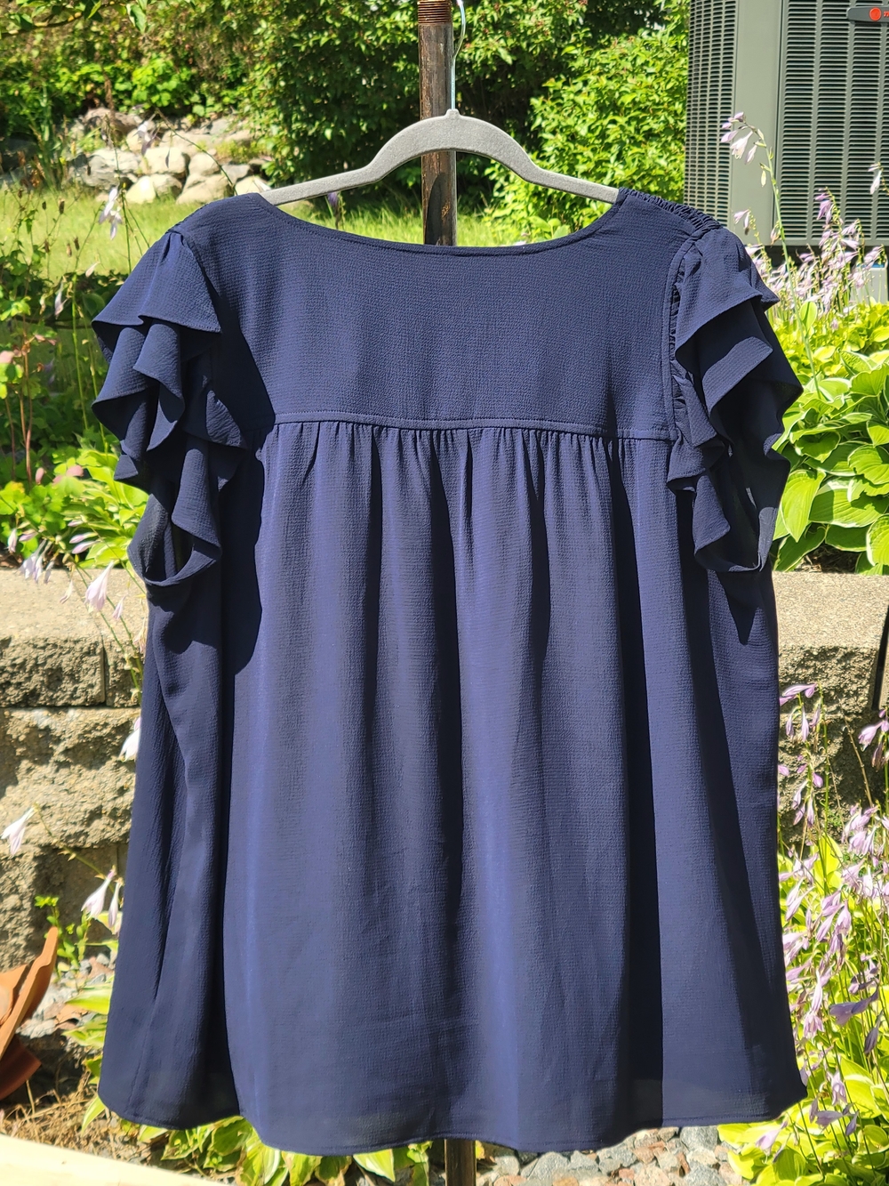 Navy Smocked Yoke V-Neck Blouse Size 1X - Picture 2 of 3